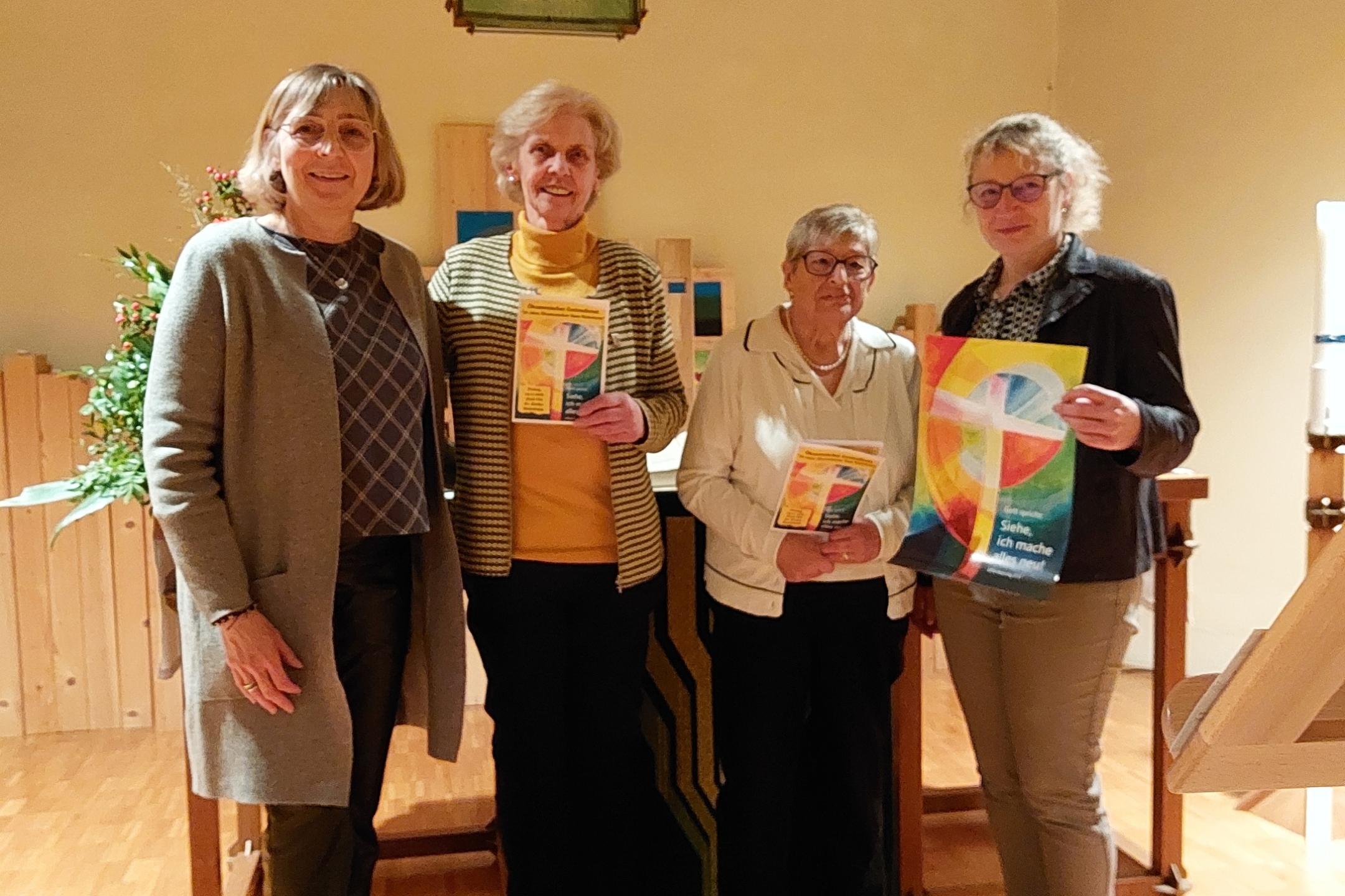 Von links Claudia Kuhn, Margot Holbach, Franziska Bergmann, Alexandra Pfeil. Es fehlen Bärbel Schmidt und Pfarrer Eckes